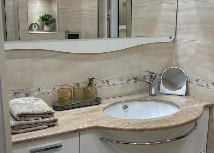 Cosy 11mins Center Apartament