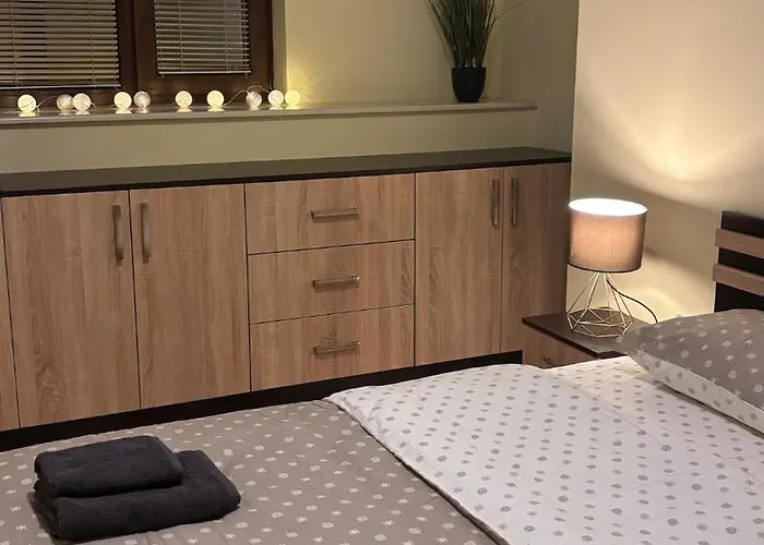 Cosy 11mins Center Apartament *